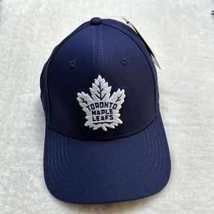 NWT NHL Toronto Maple Leafs hat